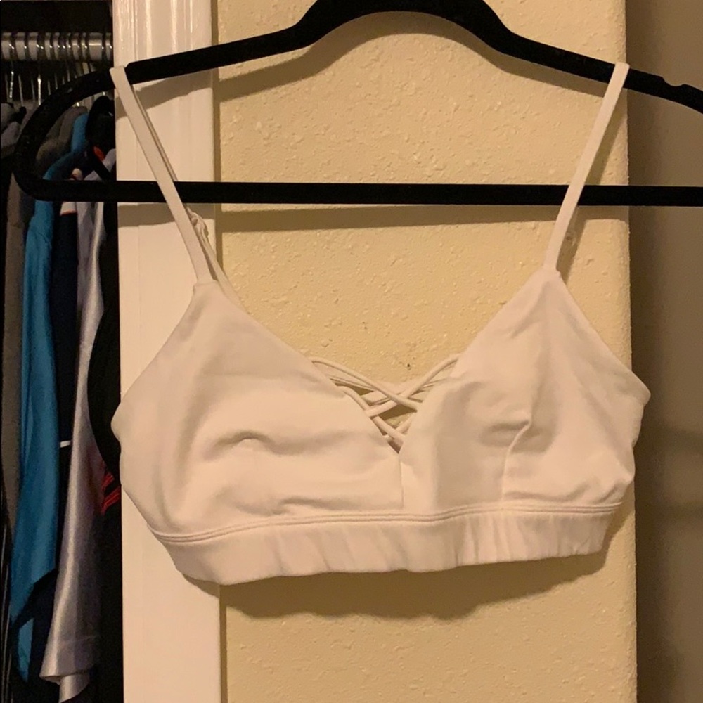 Like New size small ALO White sports bra